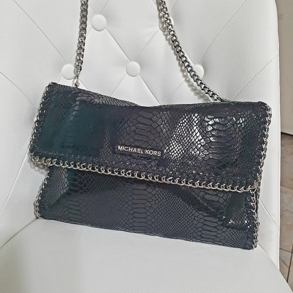 MK bag - Picture 1 of 1